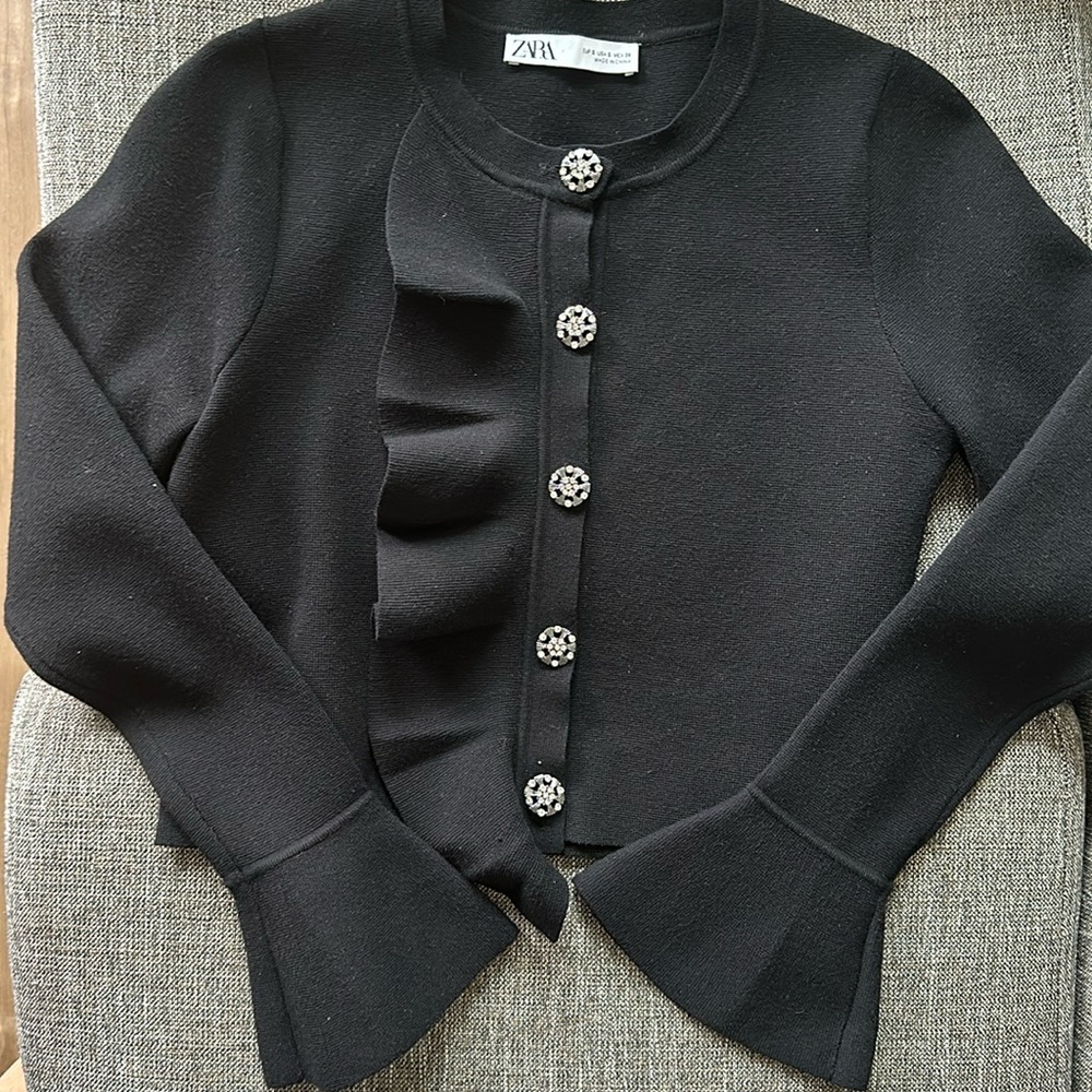 Zara Diamond Button Down black Crop Cardigan.Size S